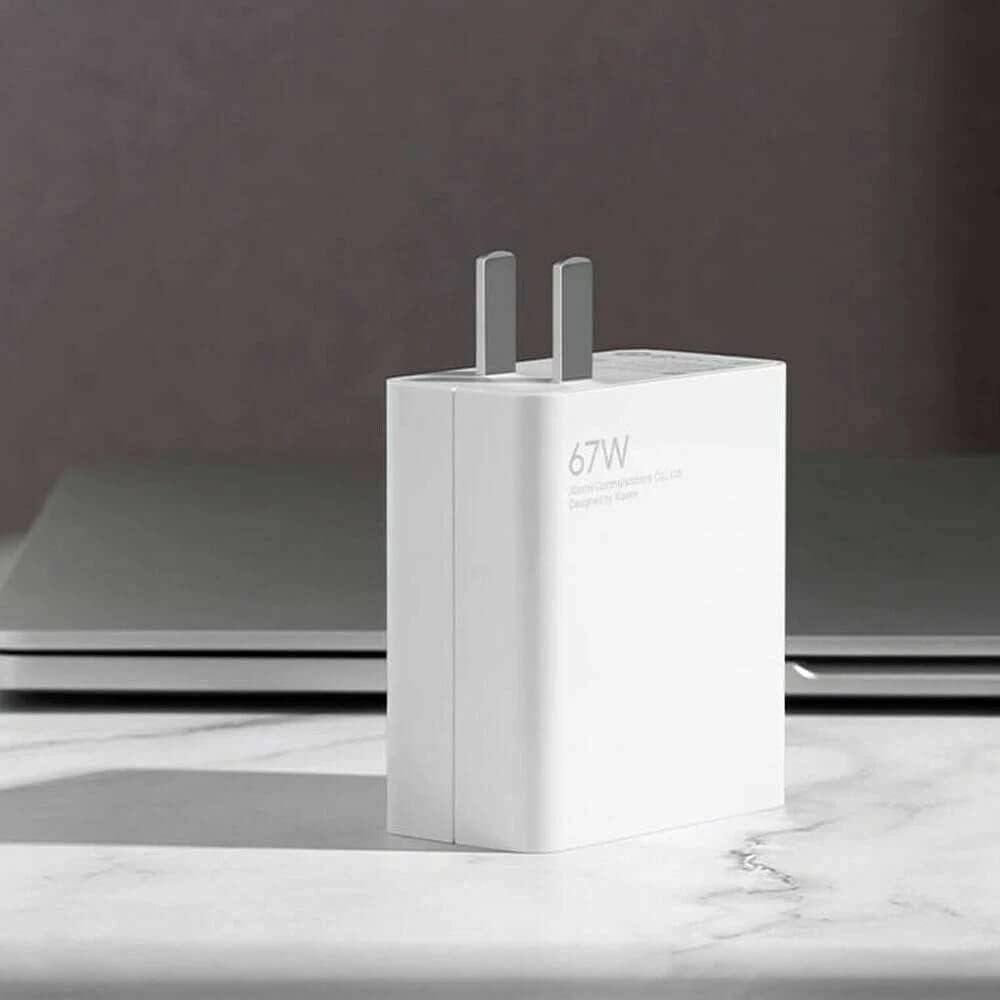 Xiaomi 67W Charger Light Edition – Fast & Compact Power