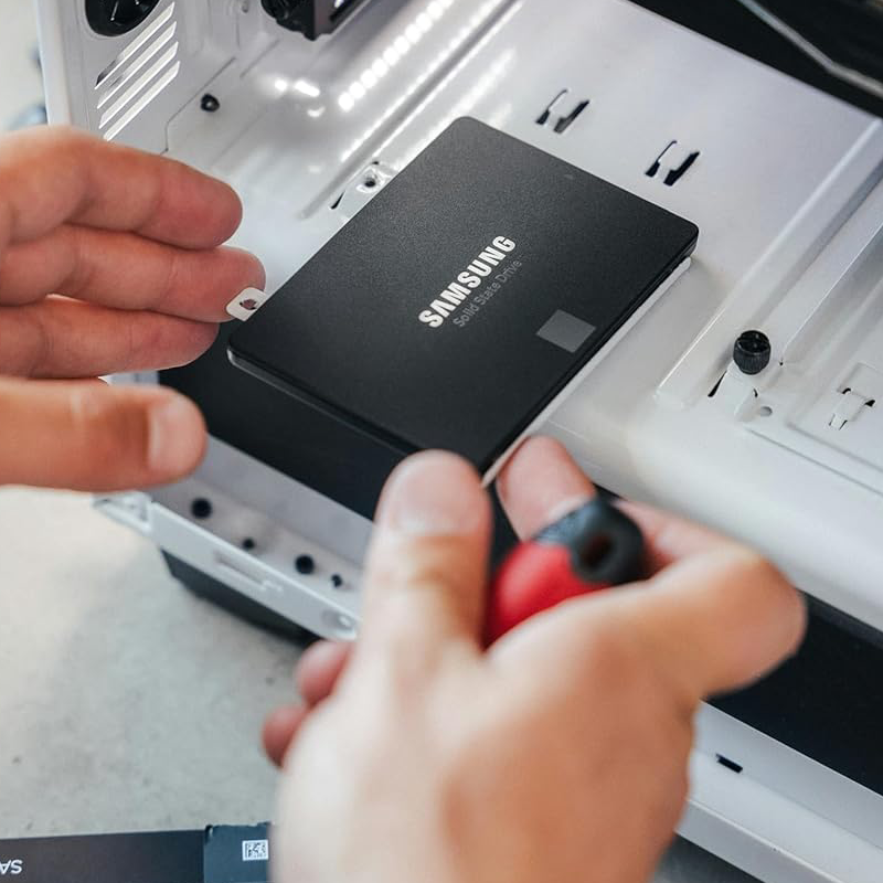 Samsung SSD 870 EVO 500GB – Fast & Reliable SATA 2.5" Internal Drive