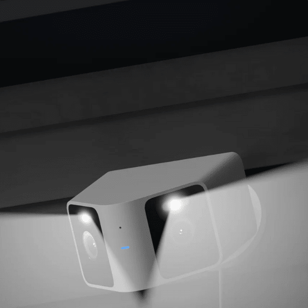 Xiaomi Outdoor Camera CW100 Dual 2K with Built-In Spotlight for Color Night Vision White BHR07UIEU MJSXJ26CM Rebuy-Box